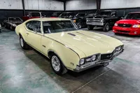 1968-Oldsmobile-442-Saffron AYellow-344878M274801A-39.jpg